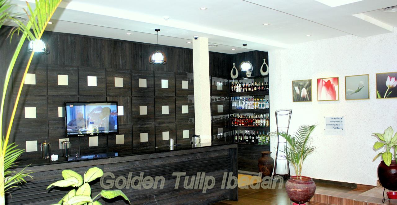 Отель Golden Tulip Ибадан Экстерьер фото