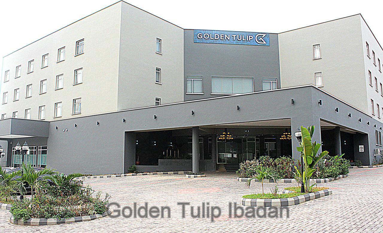 Отель Golden Tulip Ибадан Экстерьер фото